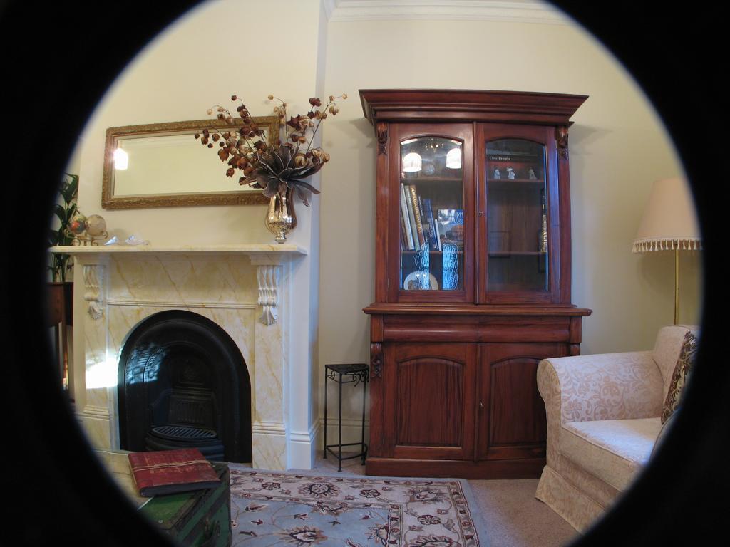 Ellie'S Place On City Park Launceston Zimmer foto