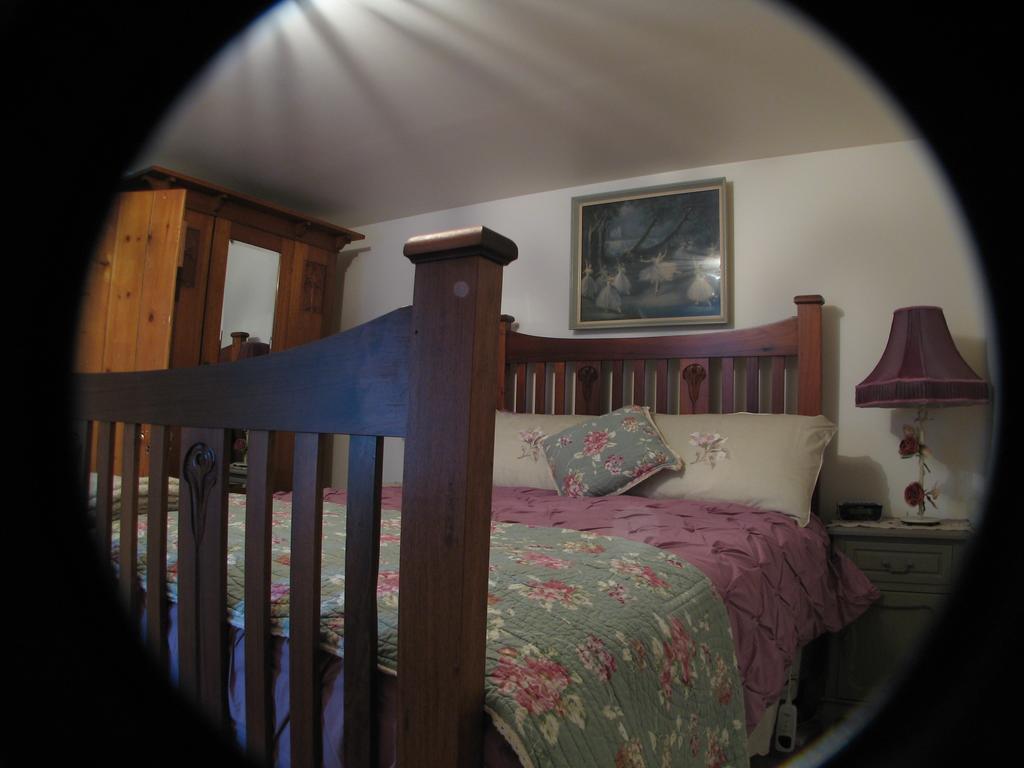 Ellie'S Place On City Park Launceston Zimmer foto