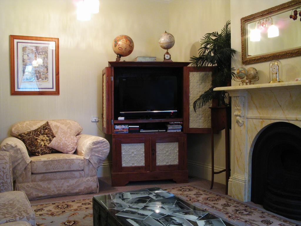Ellie'S Place On City Park Launceston Zimmer foto